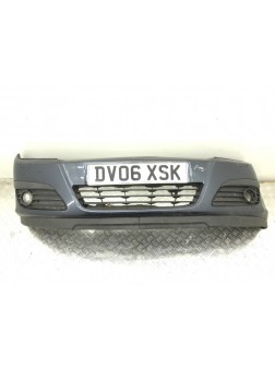 Бампер передний бу для Opel Astra H 1.6 i,  2006 г.
