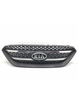 Решетка радиатора бу для Kia Carens  2.0 CRDi,  2007 г.