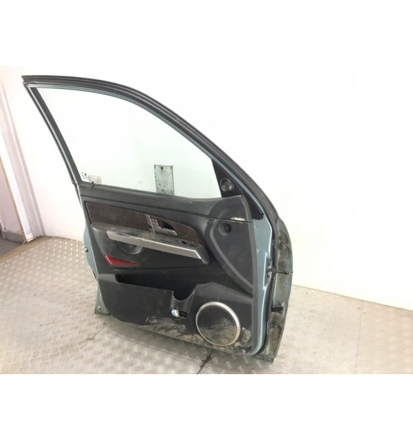 Дверь передняя левая бу для SsangYong Rexton  2.7 XDI,  2004 г. бу контрактные купить в Спб