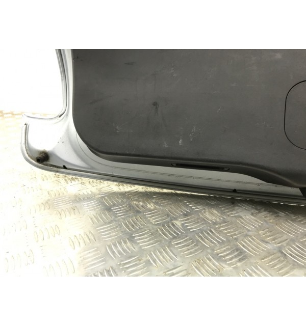 Крышка багажника бу для Toyota Auris  1.6 i,  2009 г. бу контрактные купить в Спб