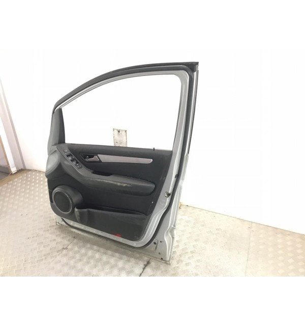 Дверь передняя правая бу для Mercedes B W245 2.0 CDi,  2007 г. бу контрактные купить в Спб