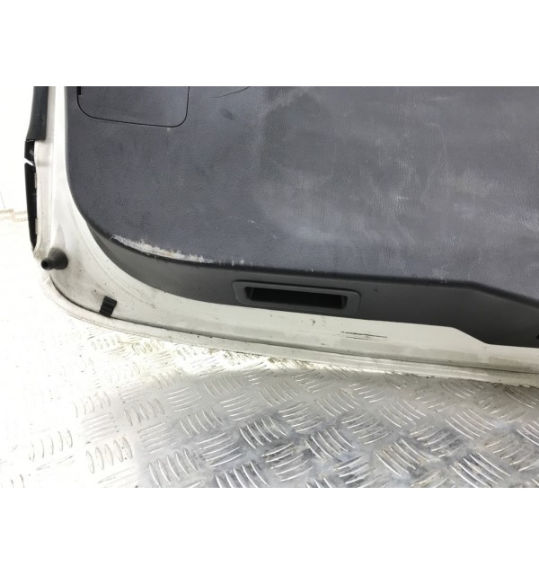 Крышка багажника бу для Mazda 3   2.2 TD,  2014 г. бу контрактные купить в Спб