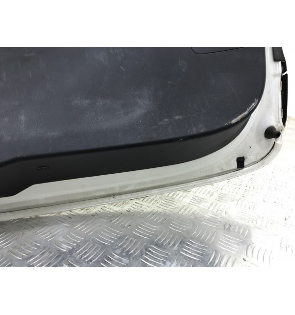 Крышка багажника бу для Mazda 3   2.2 TD,  2014 г. бу контрактные купить в Спб