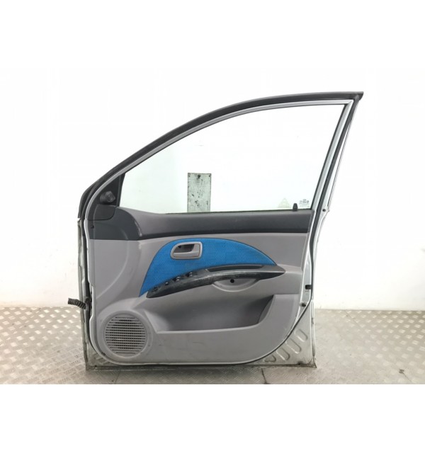 Дверь передняя правая бу для Kia Picanto  1.1 i,  2004 г.