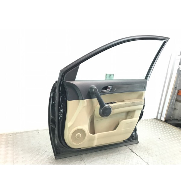 Дверь передняя правая бу для Honda CR-V  2.2 i-CTDi,  2010 г. бу контрактные купить в Спб