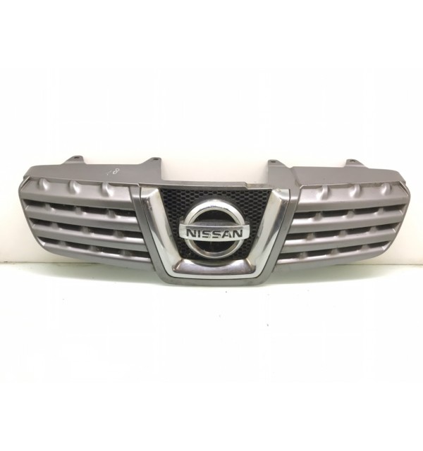 Решетка радиатора бу для Nissan Qashqai  1.5 DCi,  2009 г.