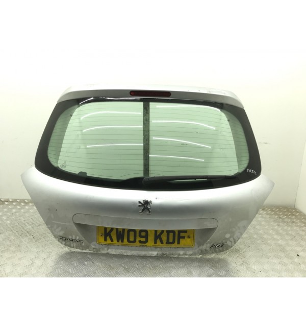Крышка багажника бу для Peugeot 207  1.4,  2009 г. бу контрактные купить в Спб
