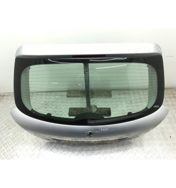 Крышка багажника бу для Peugeot 207  1.4,  2009 г. бу контрактные купить в Спб