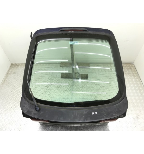Крышка багажника бу для Saab 9-3  2.0 Ti,  2000 г. бу контрактные купить в Спб