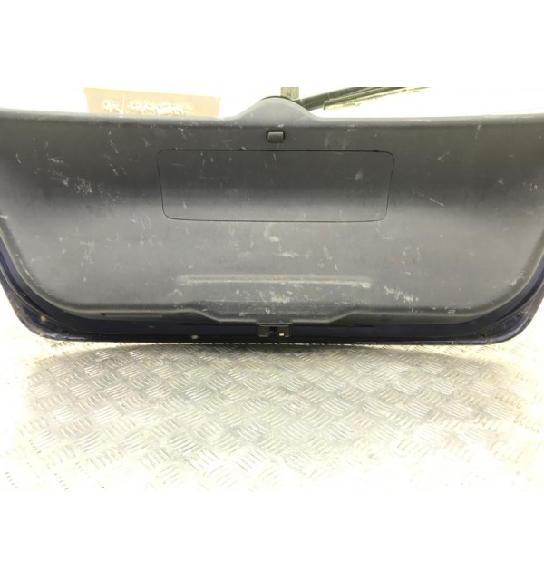 Крышка багажника бу для Honda Civic  1.6 i,  2002 г. бу контрактные купить в Спб