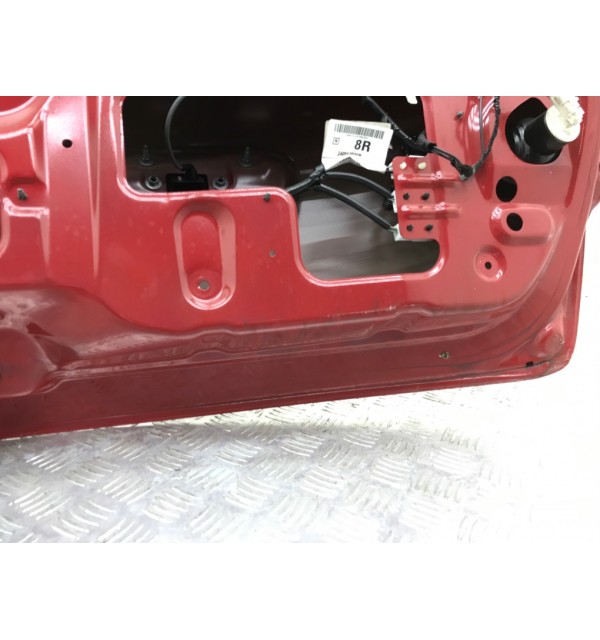 Крышка багажника бу для Nissan Qashqai  2.0 DCi,  2008 г. бу контрактные купить в Спб