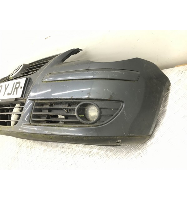 Бампер передний бу для Volkswagen Polo  1.2 i,  2008 г.