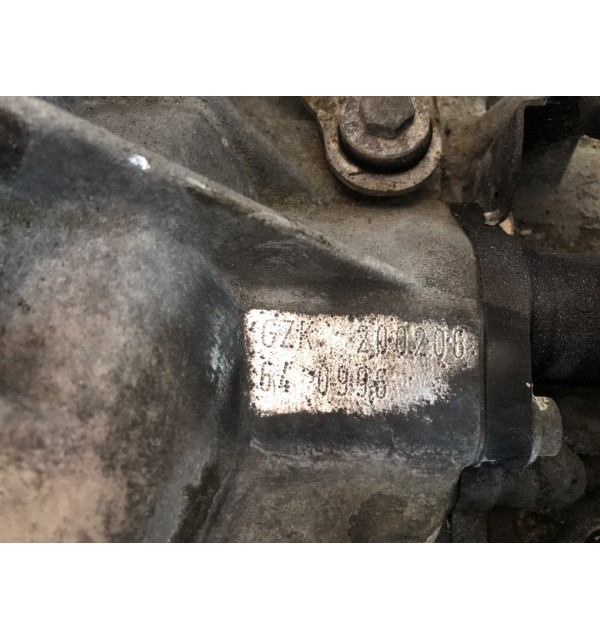 КПП механическая (МКПП) бу для Volkswagen Fox  1.4 i,  2006 г. бу контрактные купить в Спб