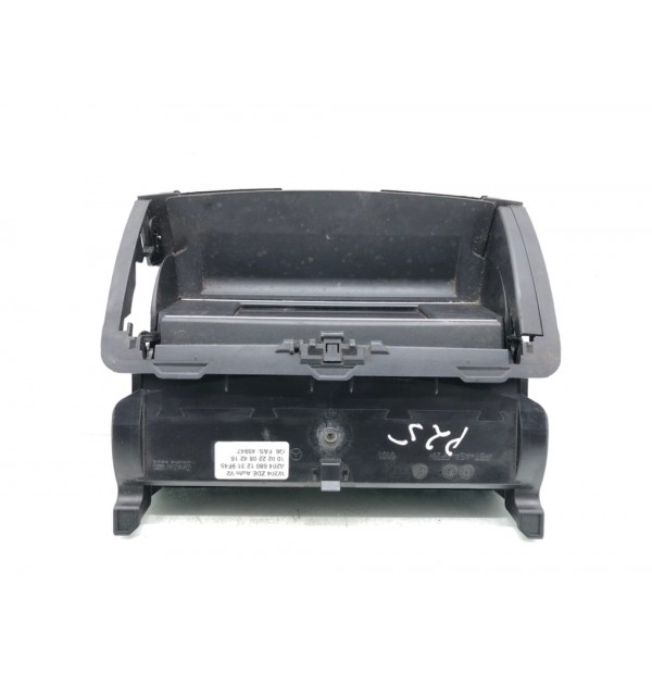 Дисплей бу для Mercedes C W204 2.2 CDi,  2010 г. бу контрактные купить в Спб