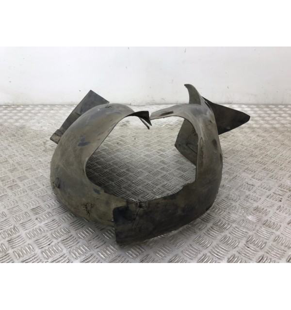 Защита арок передняя правая (подкрылок) бу для Peugeot 206  1.4 HDi,  2002 г.