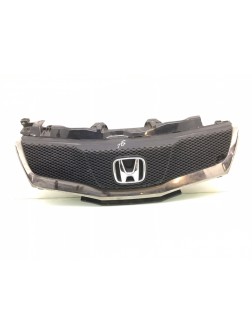 Решетка радиатора бу для Honda Civic 8 2.2 i-CTDi,  2007 г.