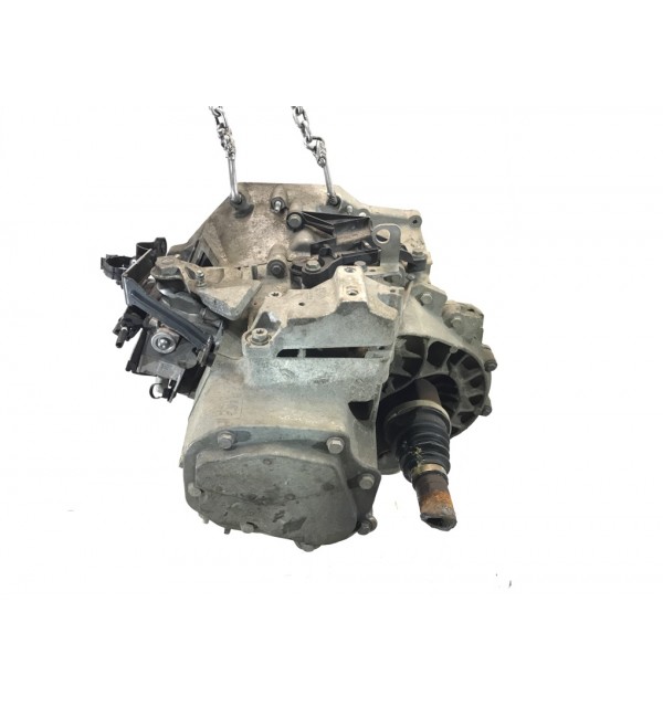 КПП механическая (МКПП) бу для Peugeot 208  1.6 HDi,  2012 г. бу контрактные купить в Спб