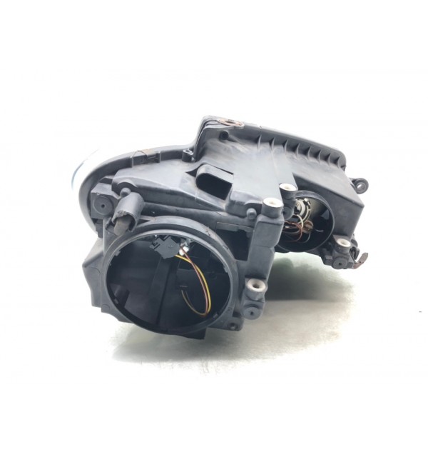 Фара левая бу для Volkswagen Touran  1.9 TDi,  2009 г.