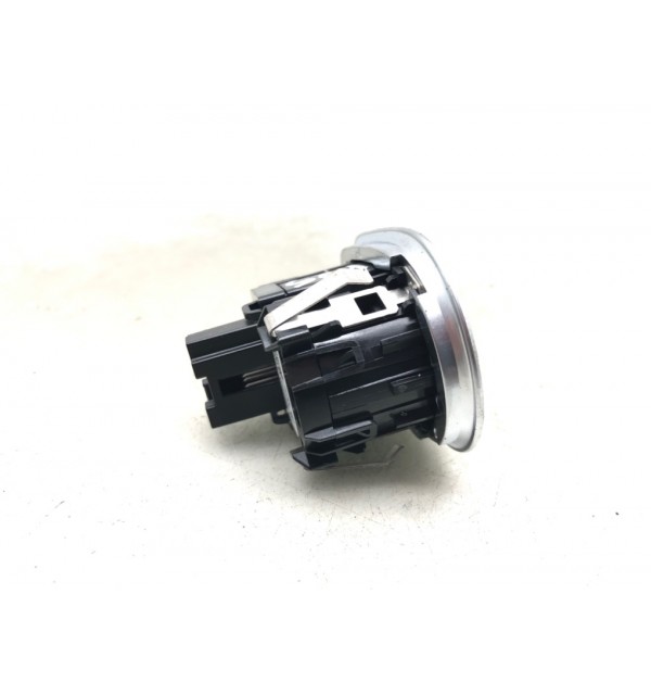 Кнопка запуска двигателя бу для BMW 1 F20/F21 2.0 TD,  2011 г. бу контрактные купить в Спб