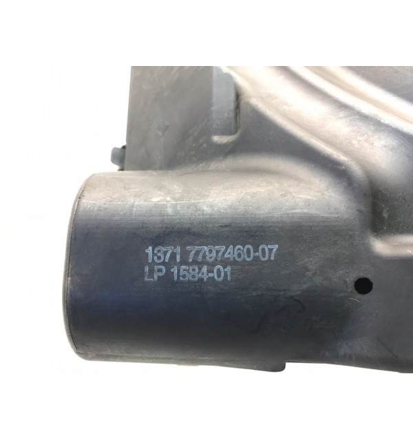 Корпус воздушного фильтра бу для BMW 1 E87/E81/E82/E88 2.0 TD,  2009 г. бу контрактные купить в Спб