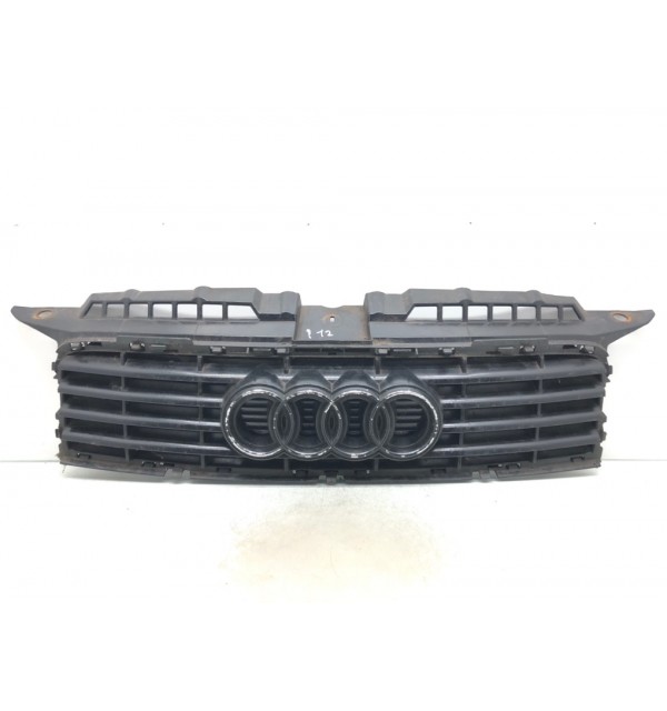 Решетка радиатора бу для Audi A3 8P 2.0 TDi,  2004 г. бу контрактные купить в Спб