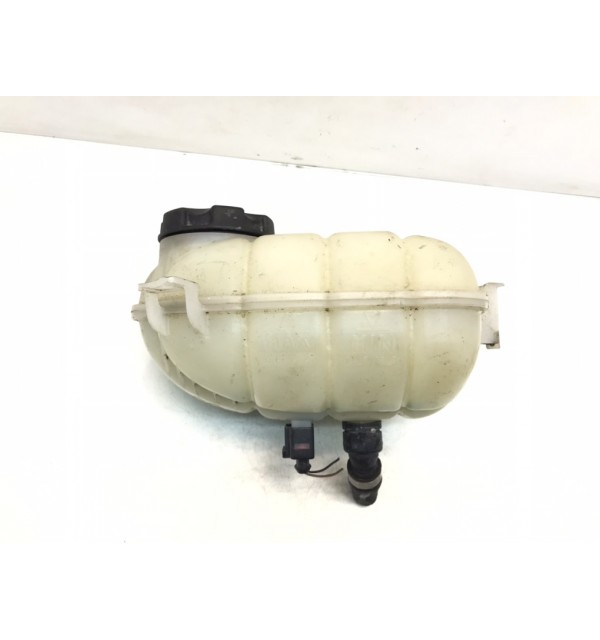 Бачок расширительный бу для BMW 1 F20/F21 2.0 TD,  2011 г. бу контрактные купить в Спб