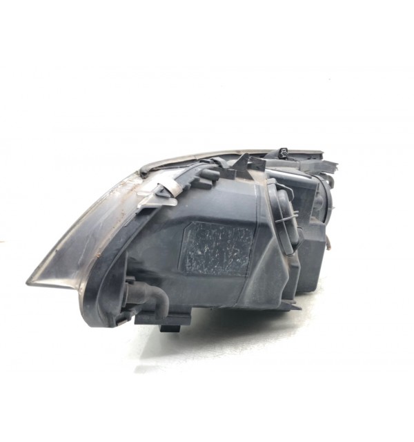 Фара правая бу для BMW 5 E60/E61 2.2 i,  2004 г. бу контрактные купить в Спб
