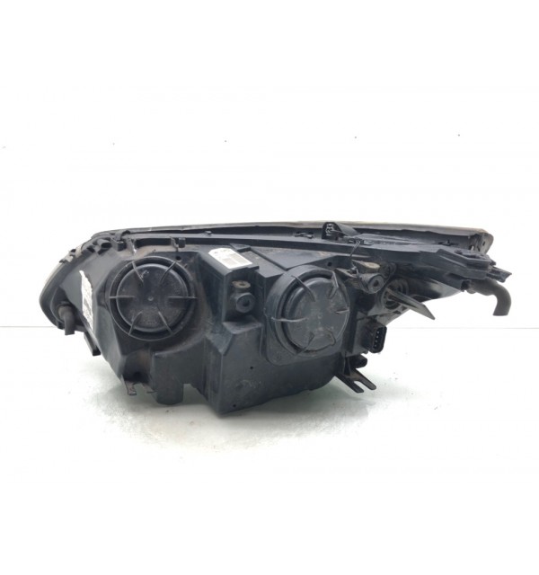 Фара правая бу для BMW 5 E60/E61 2.2 i,  2004 г. бу контрактные купить в Спб