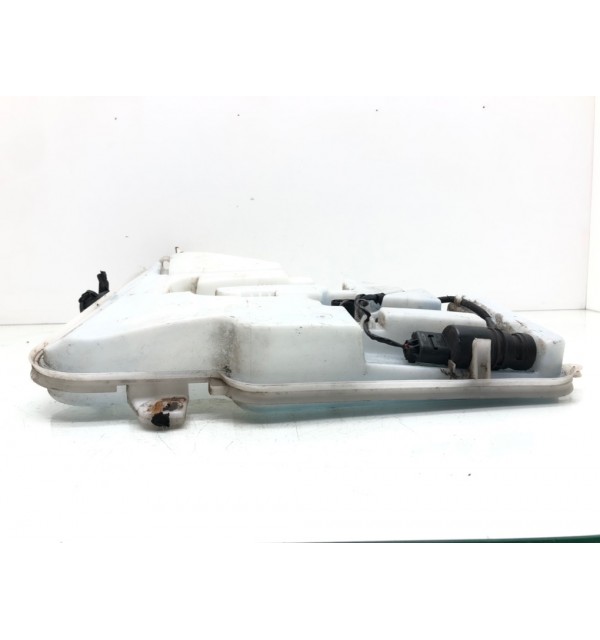 Бачок омывателя бу для BMW 1 F20/F21 2.0 TD,  2011 г. бу контрактные купить в Спб