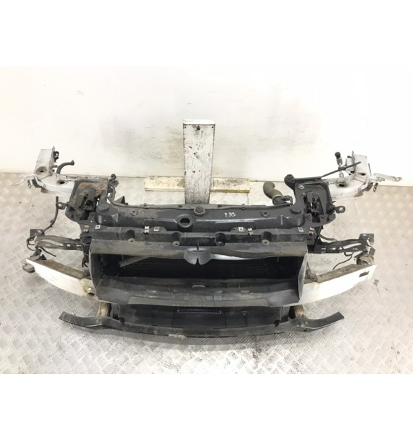 Панель передняя (телевизор) бу для BMW 1 F20/F21 2.0 TD,  2011 г.