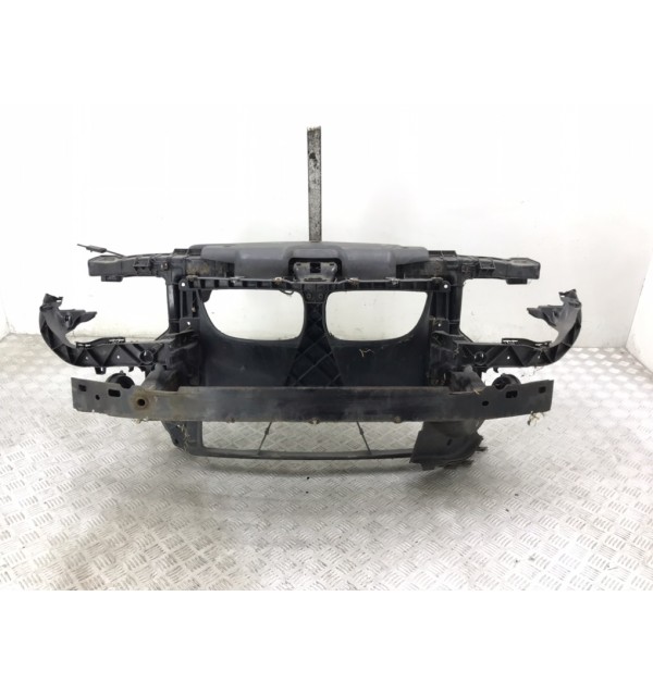Панель передняя (телевизор) бу для BMW 1 E87/E81/E82/E88 2.0 D,  2005 г. бу контрактные купить в Спб
