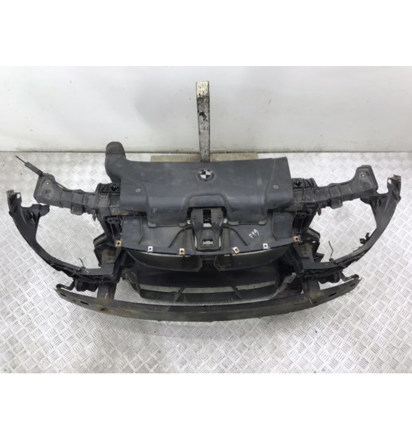 Панель передняя (телевизор) бу для BMW 1 E87/E81/E82/E88 2.0 D,  2005 г. бу контрактные купить в Спб