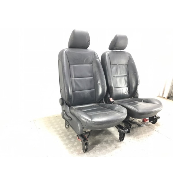 Салон (комплект сидений) бу для Mercedes B W245 2.0 CDi,  2007 г. бу контрактные купить в Спб