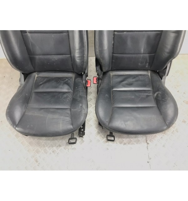 Салон (комплект сидений) бу для Mercedes B W245 2.0 CDi,  2007 г. бу контрактные купить в Спб