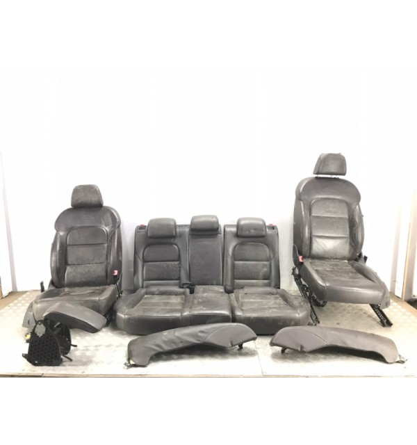 Салон (комплект сидений) бу для Skoda Superb  2.0 TDi,  2012 г. бу контрактные купить в Спб