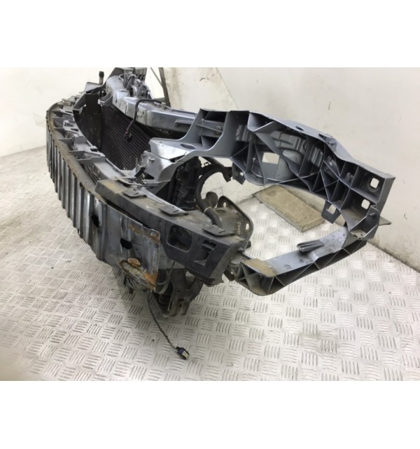 Панель передняя (телевизор) бу для Ford Focus 2 2.0 TDCi,  2006 г. бу контрактные купить в Спб