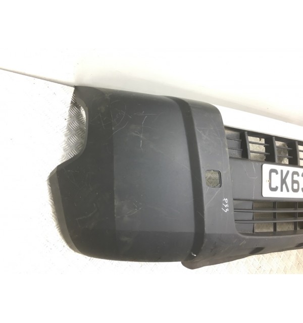 Бампер передний бу для Peugeot Bipper  1.3 HDi,  2013 г. бу контрактные купить в Спб