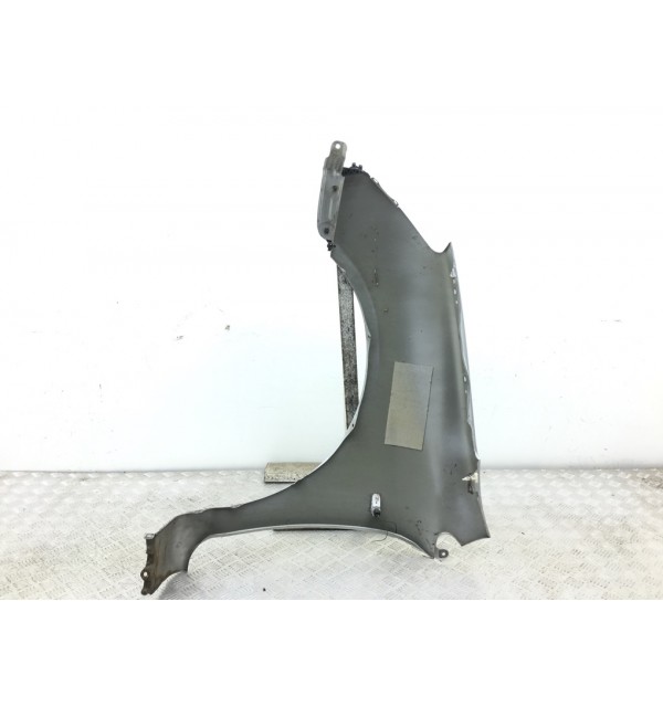 Крыло переднее правое бу для Honda Civic  1.4i,  2005 г. бу контрактные купить в Спб