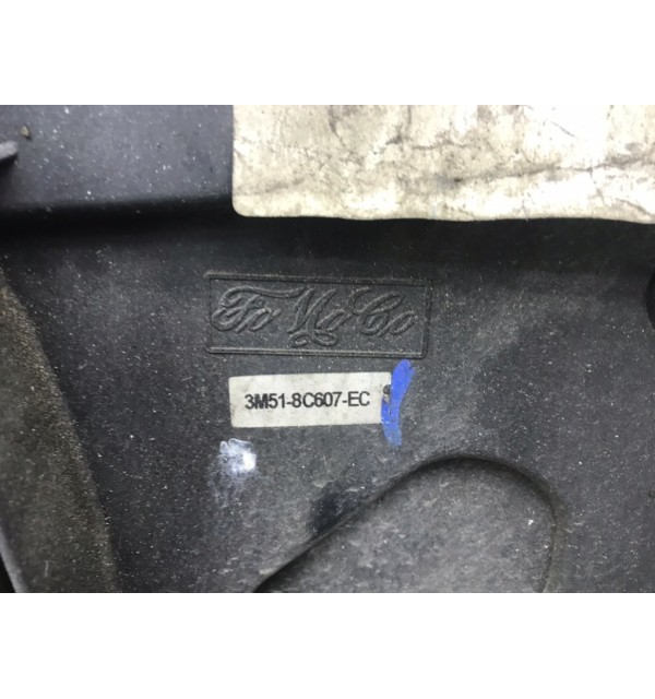 Панель передняя (телевизор) бу для Ford C-Max  1.6 i,  2007 г. бу контрактные купить в Спб