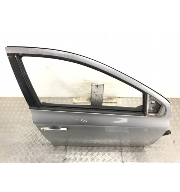Дверь передняя правая бу для Hyundai i20  1.4,  2009 г.