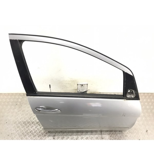 Дверь передняя правая бу для Mercedes B W245 2.0,  2008 г. бу контрактные купить в Спб