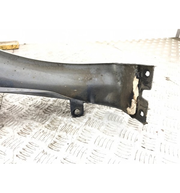 Крыло переднее левое бу для Renault Megane  1.4 i,  2004 г. бу контрактные купить в Спб