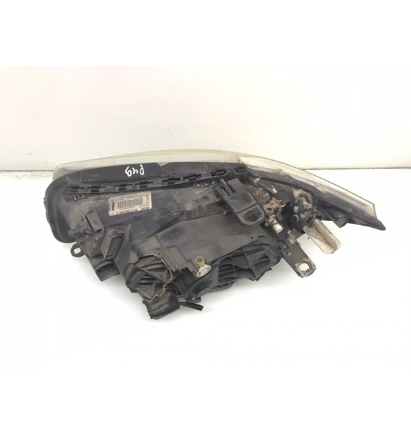 Фара правая бу для BMW 1 E87/E81/E82/E88 2.0 D,  2005 г.