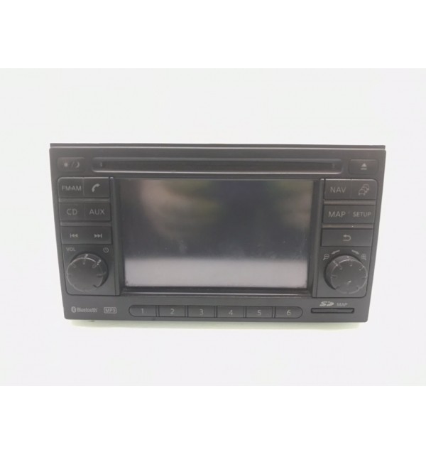 Магнитола бу для Nissan Qashqai  1.5 DCi,  2009 г.