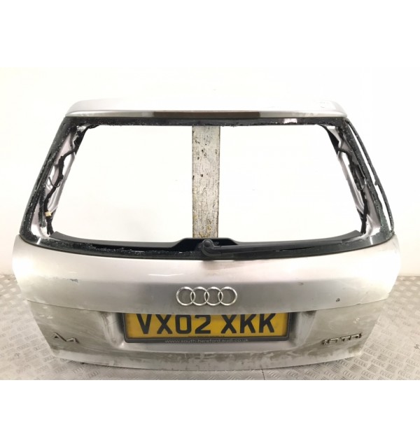 Крышка багажника бу для Audi A4 B6 1.9 TDi,  2002 г.