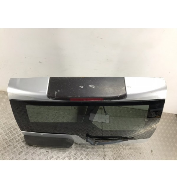 Крышка багажника бу для Land Rover Discovery 3 2.7,  2006 г. бу контрактные купить в Спб