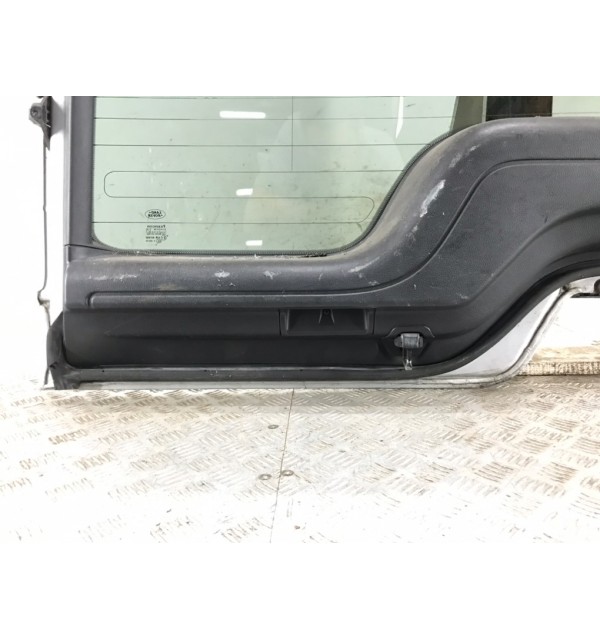 Крышка багажника бу для Land Rover Discovery 3 2.7,  2006 г. бу контрактные купить в Спб