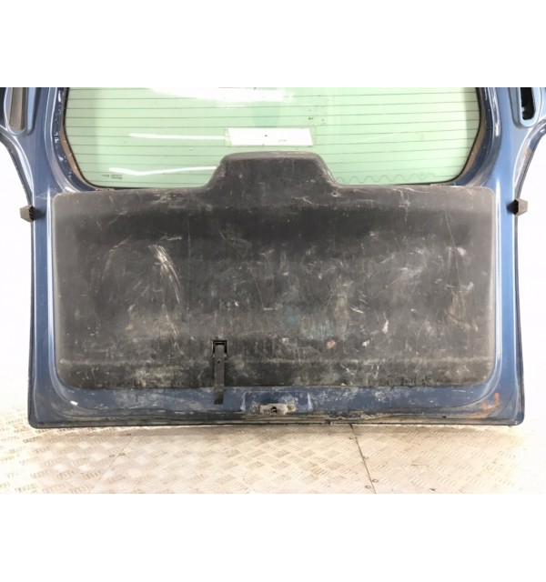 Крышка багажника бу для Peugeot Partner  1.6,  2012 г. бу контрактные купить в Спб