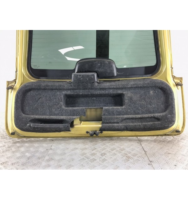 Крышка багажника бу для Peugeot 206  1.4 i,  2004 г. бу контрактные купить в Спб
