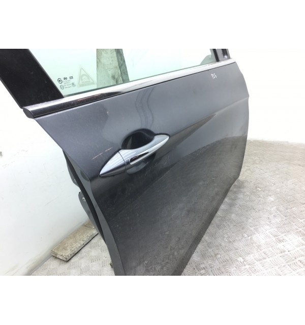 Дверь передняя правая бу для Hyundai i40  1.7 CRDi,  2013 г. бу контрактные купить в Спб